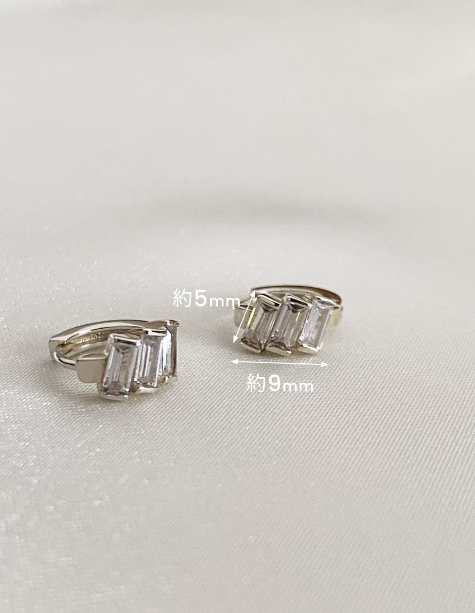 CZバゲットカットミニフープピアス シルバー925