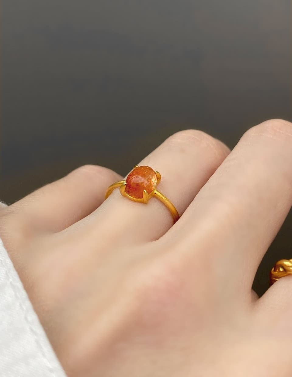 サンストーンリング SV925 – 金属アレルギー対応のアクセサリー