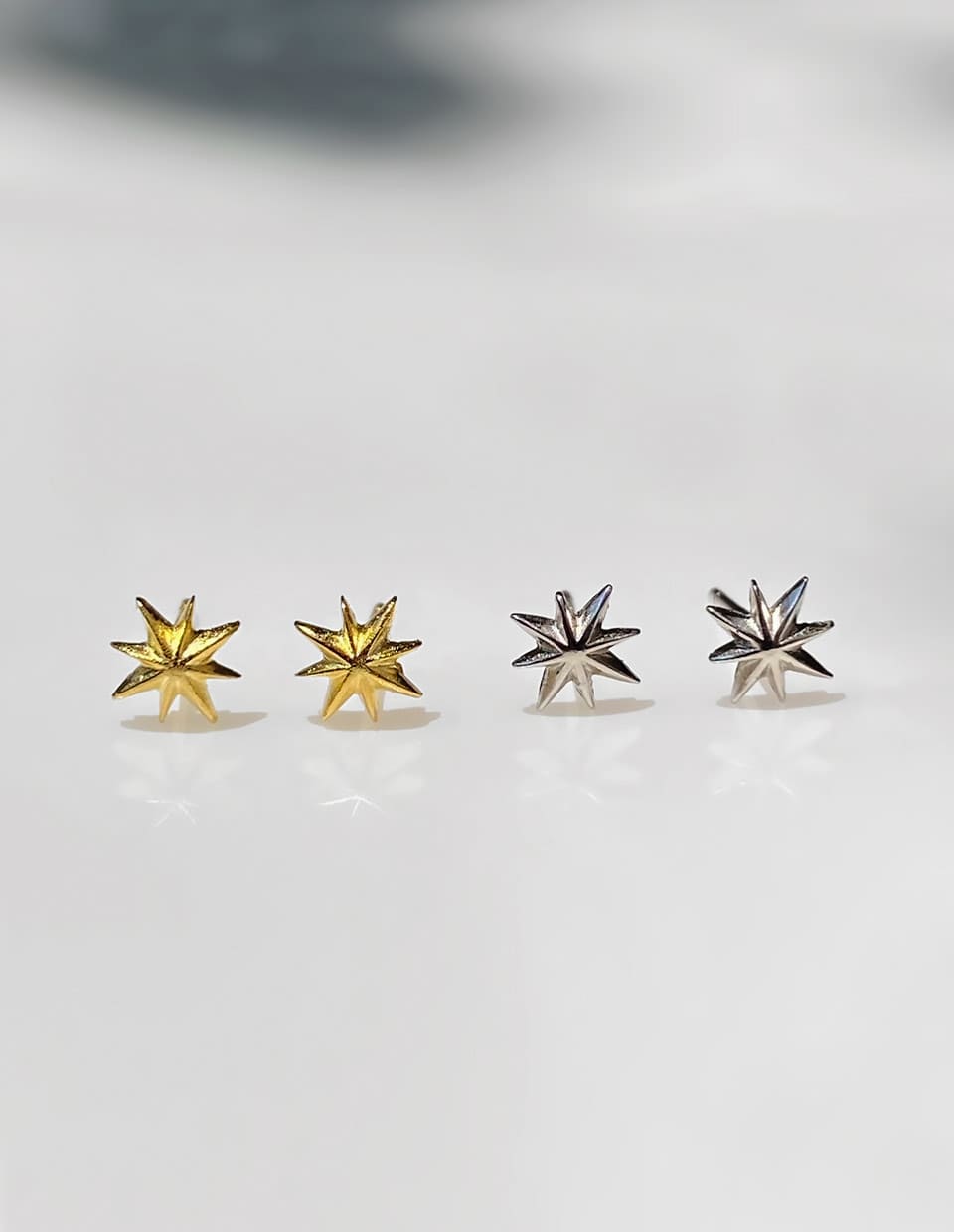 ヒカリピアス SV925