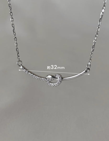 表情を使い分ける CZノットネックレス SV925