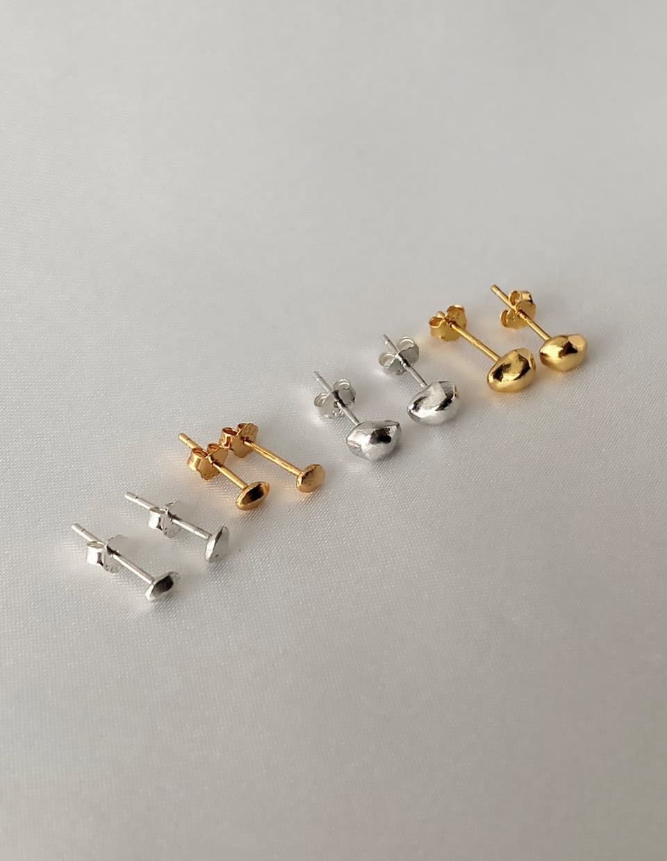 ストーンminiピアス シルバー925