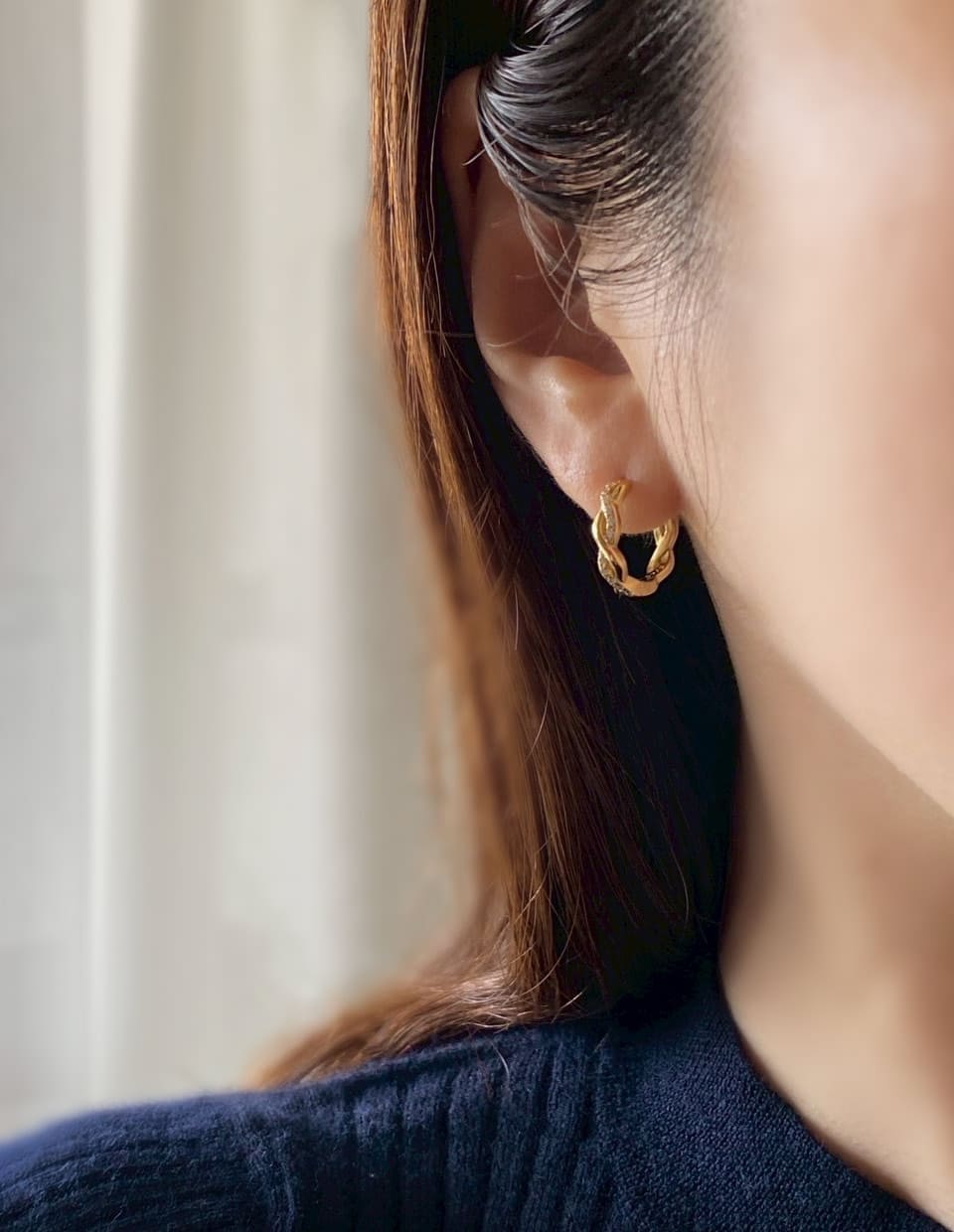 雫ツイストフープピアス HARMONIE シルバー 雫ツイストフープピアス HARMONIE シルバー シルバー925