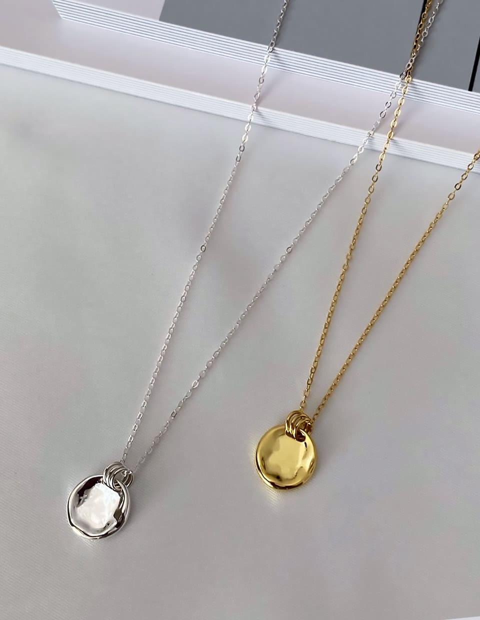 ニュアンスコインネックレス SV925