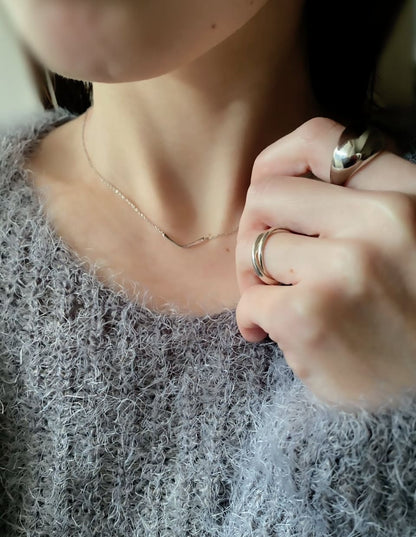 ニュアンスVカーブネックレス SV925