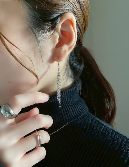 ロングチェーンフローピアス SV925