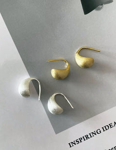 マットドロップピアス SV925