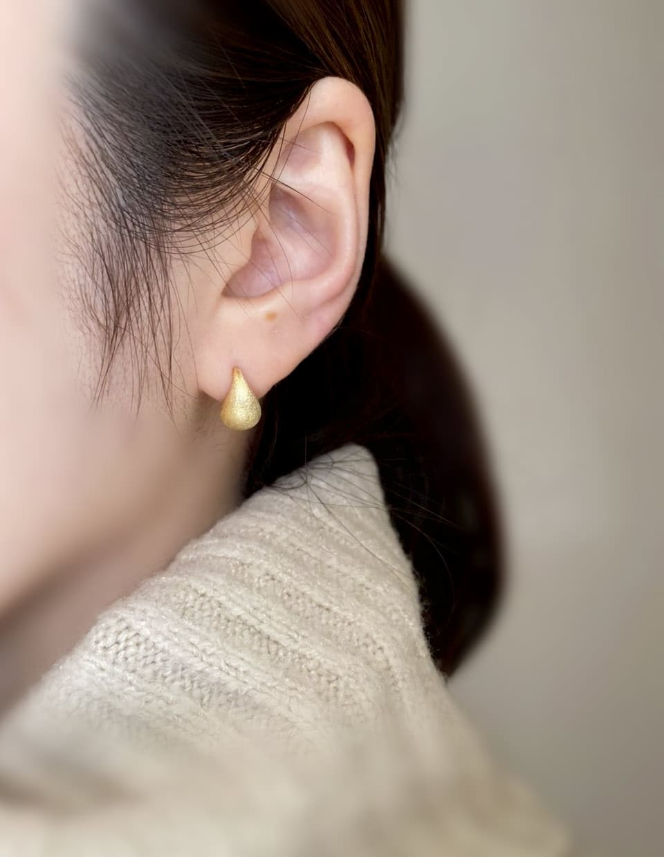 マットドロップピアス SV925 – 金属アレルギー対応のアクセサリー