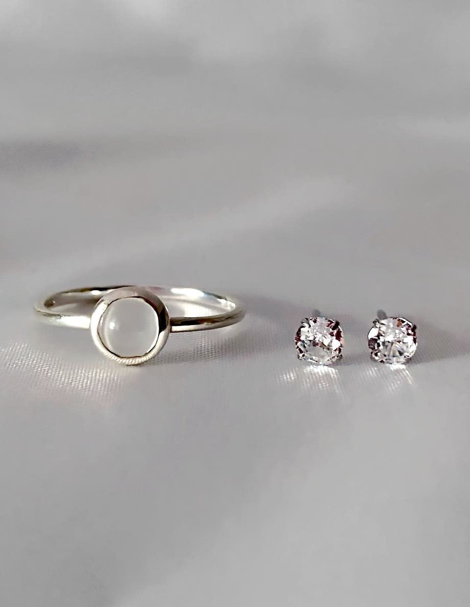 [SET]CZ 4mmスタッドピアス＋ムーンストーンリング SV925（2SET）